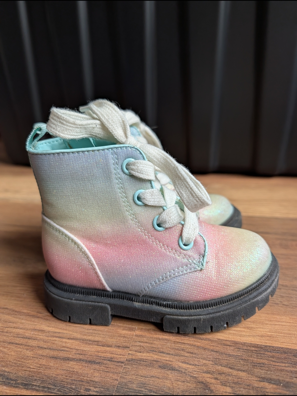 Cat & Jack Pastel Rainbow Glitter Lace-Up Combat Boots Size 7 Unicorn Mermaid - Picture 3 of 10